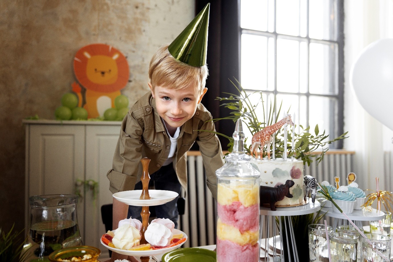 What Are the Benefits of Hiring Kids Birthday Party Catering?