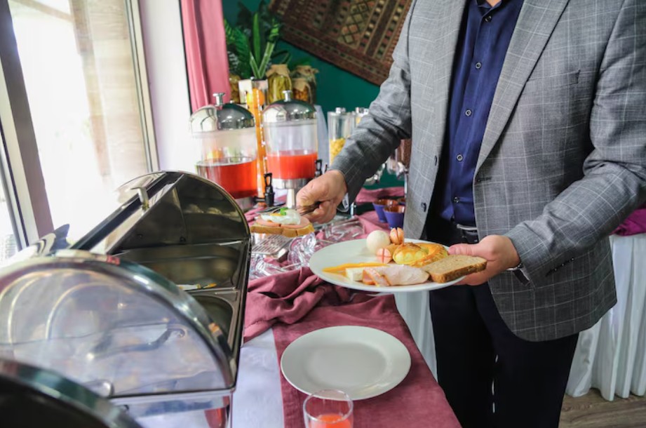 Full service catering